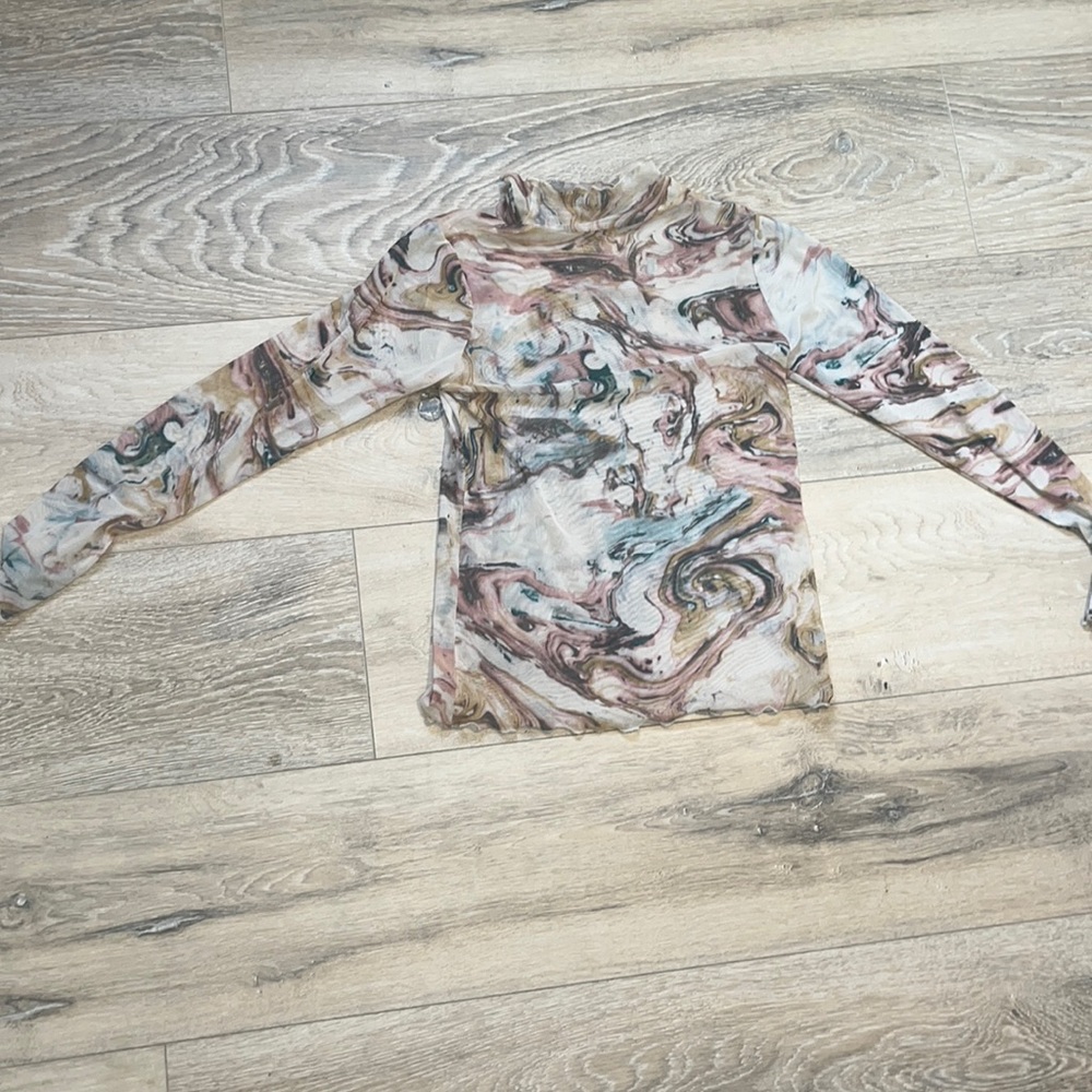 - Marble Top -